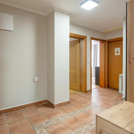 Modern Hall شقة