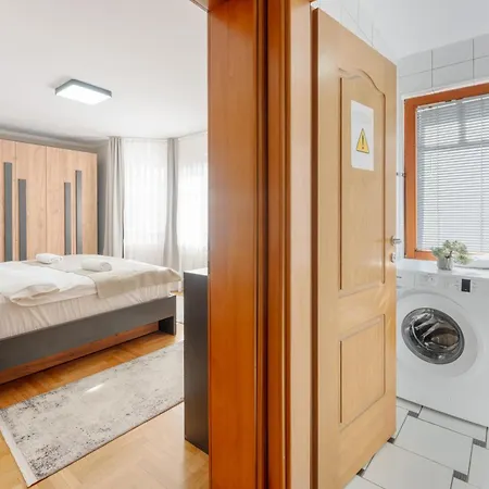 Modern Hall شقة سراييفو